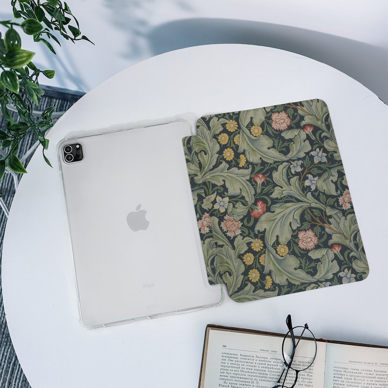 Retro Floral Aesthetic Cover Case for Apple iPad Pro 9.7'' 11'' 12.9 inch 2022 iPad Air 4/5 iPad 7/8/9 iPad mini 6 5 4 Case 2021 iPad Cover zdjęcie 2