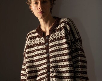 Handmade Vintage wool cardigan made in Norway/sweater from the 80-90s / retro wool sweater/oversize/size L-XL