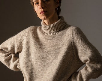 Handmade Wool turtleneck pullover from 70-80s made in Iceland /warm wool sweater / vintage pullover/size S-M