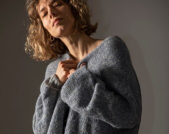 Handmade Vintage wool cardigan/sweater from the 80-90s made in Italy / retro wool sweater/oversize/size L-XL