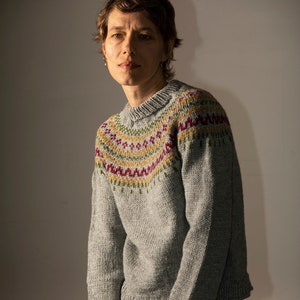 Jersey de lana hecho a mano de los años 70-80 hecho en Islandia / suéter de lana caliente / jersey vintage / talla S