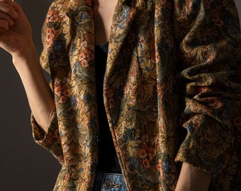 Handmade vintage jacquard jacket /casual gobelin jacket / winter floral tapestry blazer/old vintage/size S-M/oversize jacket
