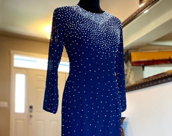 Vietnamese Ao Dai Long Dress, Double Layers with Hand-beading Details in Navy, Custom Size and Color | Áo Dài Mẹ, Trung Niên, May Theo Số Đo