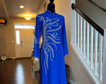 Vietnamese Ao Dai Dress, Double Layers Chiffon with Hand-beading Details in Blue, Custom Size and Colors | Áo Dài Trung Niên, May Theo Số Đo