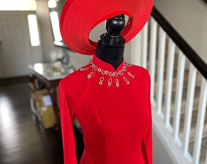 Vietnamese Wedding Ao Dai Long Dress, Red, Hand-beading Details, Custom Size, Multiple Headpiece Choices | Áo Dài Cưới, May Theo Số Đo