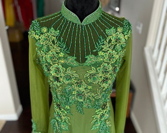 Vietnamese Ao Dai Long Dress, Three Layers with Hand-beading Details in Green, Custom Size and Color | Áo Dài Mẹ, Trung Niên, May Theo Số Đo