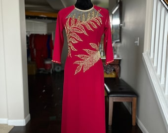Vietnamese Ao Dai Dress, Double Layers Chiffon, Hand-beading Details in Burgundy, Custom Size and Colors | Áo Dài Trung Niên, May Theo Số Đo