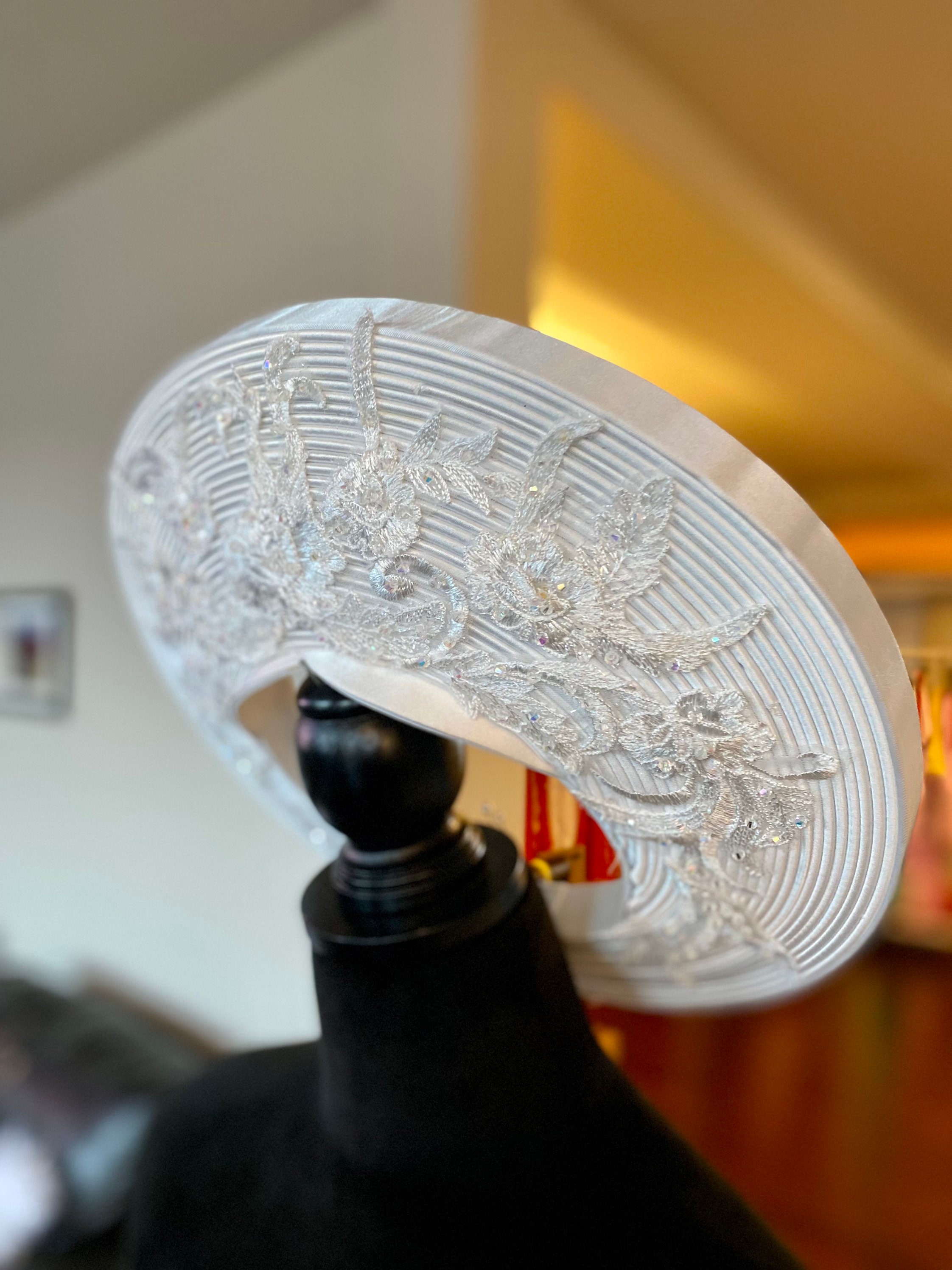vietnamese headpiece