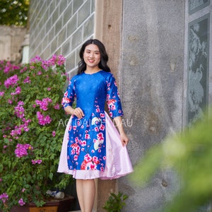Pre-made Vietnamese Modernized Ao Dai in Blue and Floral Details, with Assorted Choice of Skirt Colors - Áo Dài Cách Tân Tết
