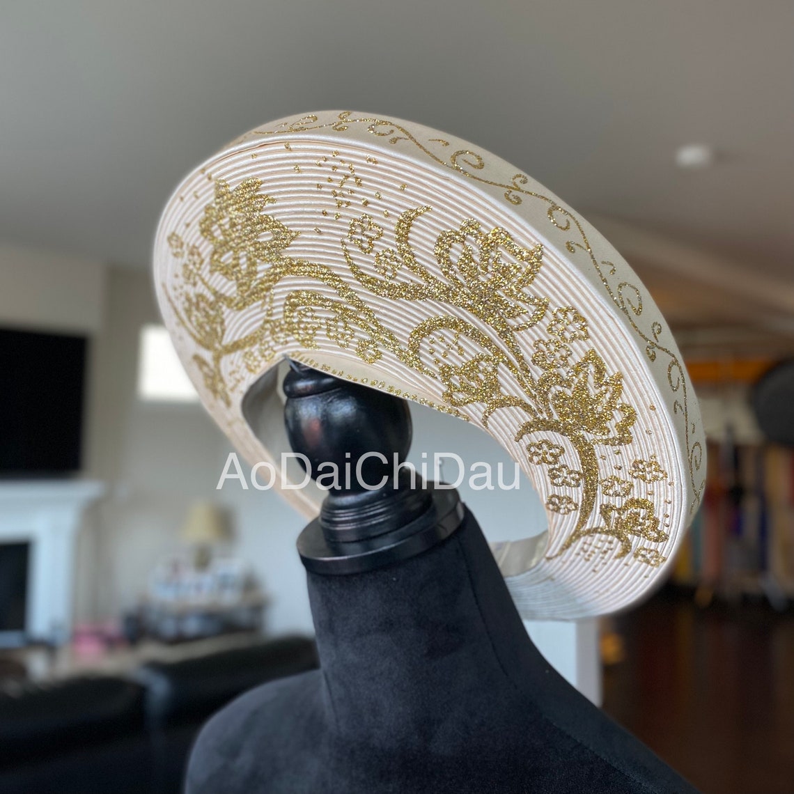 vietnamese headpiece