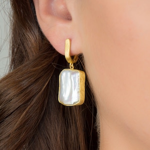 Pearl earring goldsmith handmade 925 silver 18kt gold plating extravagant jewelry for the best friend, unique jewelry