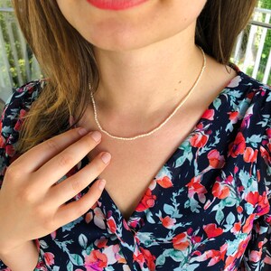 Delicate pearl necklace fine baroque shape, top quality, gift idea for the best friend Layer necklace top current