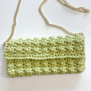 Pochette au crochet, pochette cartable, pochette faite à la main, sac fait main, pochette Bobble