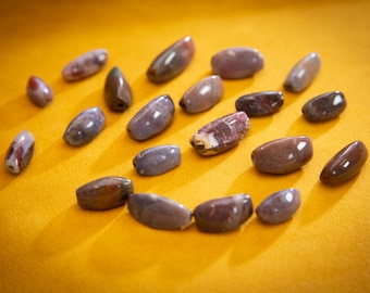 Natural stone beads vintage size 2cm - 2.5cm - 20 pieces set