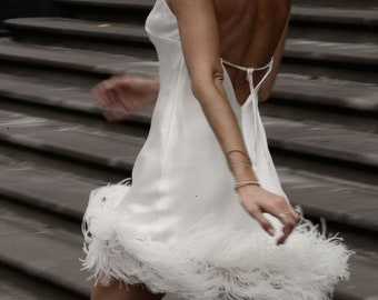 Elopment Seide Seide, Probeabendkleid, Brautduschekleid, Kleid mit Straußenfeder, Brautjungfernkleid, Hochzeitskleid