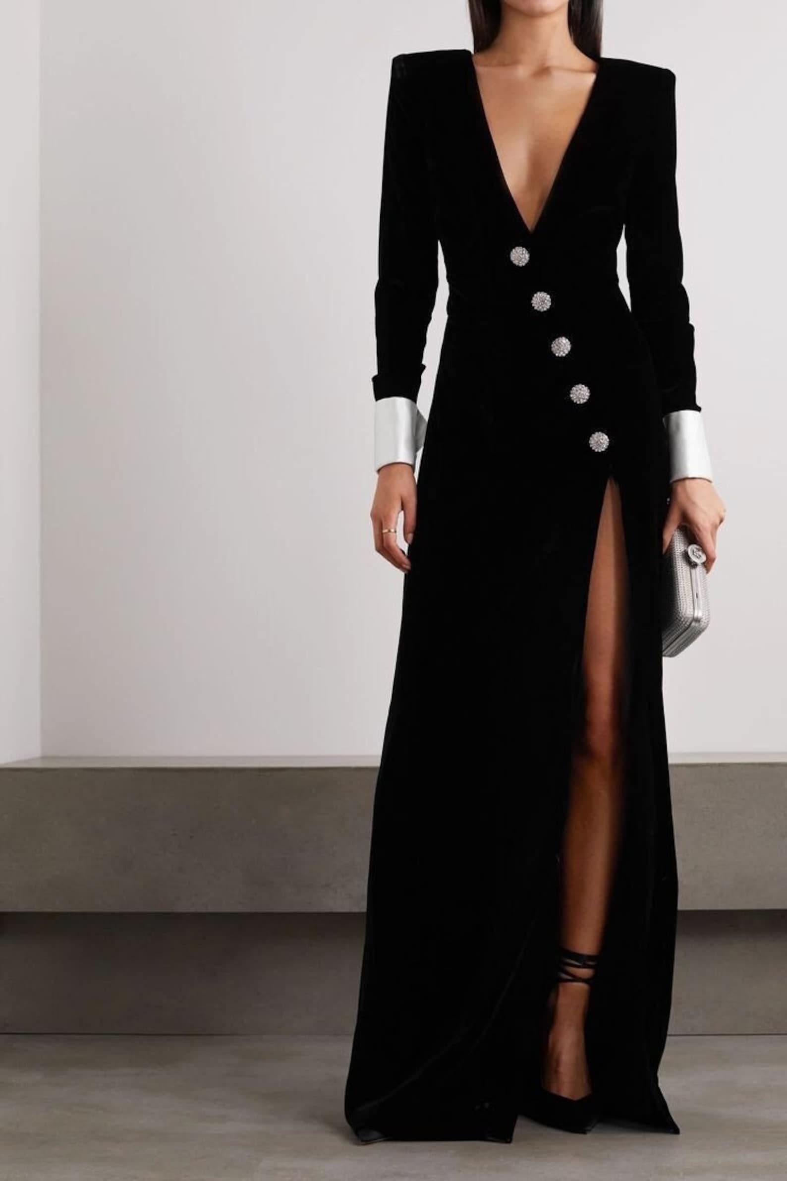 V-neck Floor-length Sheath Velvet Dress With Slit Black main image 0