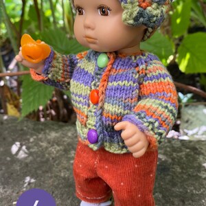 Conjunto veraniego de sudadera y gorro para bebé de 20 cm (8 pulgadas)_ Sudadera y gorro abotonados con una flor_ Suéter y gorro con ribete_ Cuidado del bebé 4