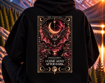 Sudadera con capucha y tarot de murciélago celestial / Sudadera gótica con luna y estilo bruja (unisex)