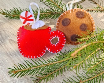 Hot chocolate cup ornament with cookie