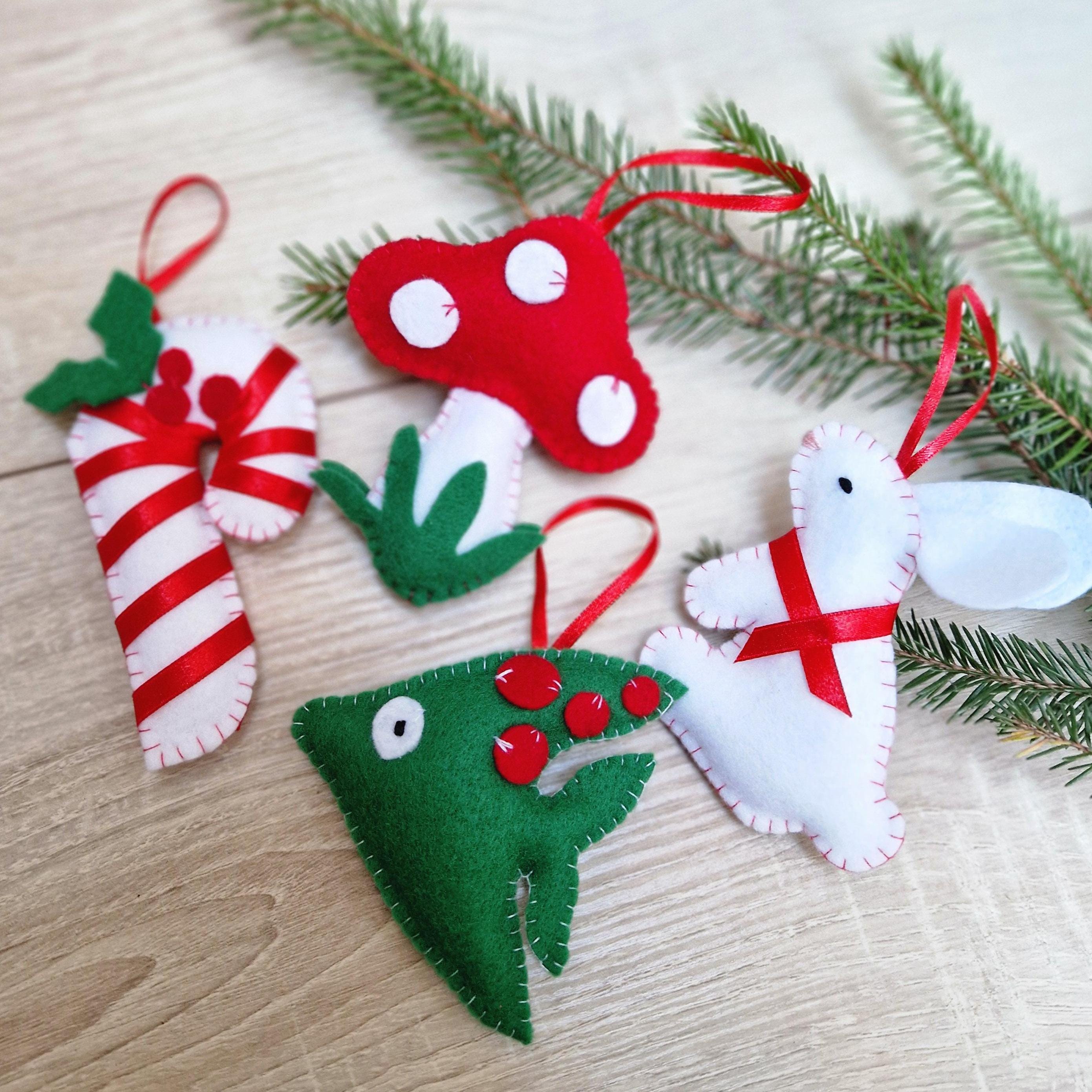 手作りフェルトクリスマスオーナメント：ウサギ、魚、キノコ