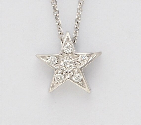 Diamond pentagram best sale necklace