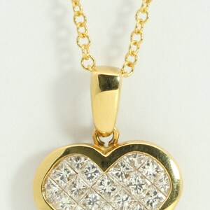 18k Yellow Gold Princess Invisible Setting Heart Stylish Modern Classic ...