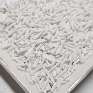 FAKE White Polymer Clay Sprinkles - Clay Jimmies - Fake Sprinkles - Faux Food - Fake Food - Clay Sprinkles - Decoden Sprinkles
