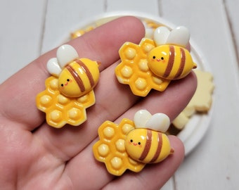 Honey Bee Cabochons - Flatback Resin - Kawaii Cabochon - Slime Charms