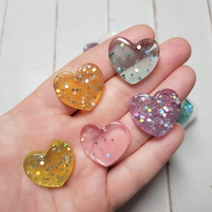 Glittery Heart Cabochons - Flatback Resin - Kawaii Cabochon - Valentine Cabochons - Slime Charms
