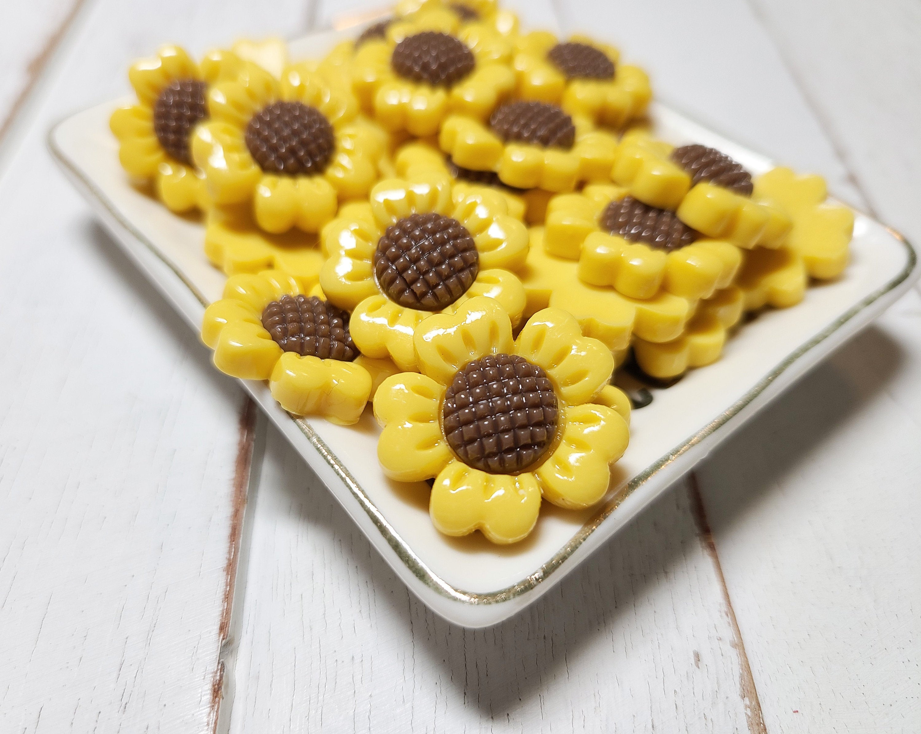 Sunflower Cabochons - Flatback Resin - Kawaii Cabochon - Sunflowers - Flower - DIY Hair Bow Centers