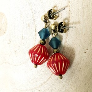 Czech bicone earrings/red blue