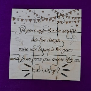 Puzzle en bois annonce grossesse. Message de naissance amusant et original pour vos proches, parents, grand parents, amis, tante et oncle