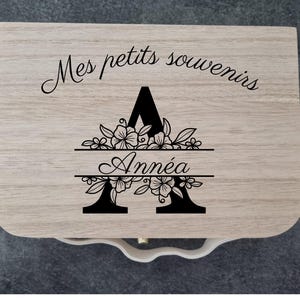 Personalized wooden suitcase, baby keepsake box, birth gift. Gift idea for a newborn.