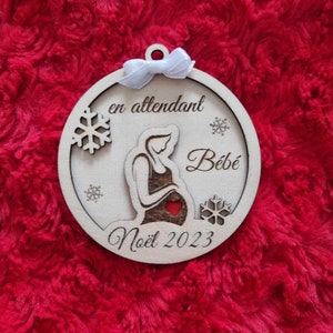 Special pregnancy Christmas ball to personalize. Tree decoration to announce baby&#39;s arrival. Christmas ornament