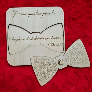 Carte demande de témoin personnalisable. Idée originale en bois pour faire la demande