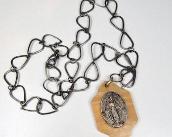 Handgemaakte zilveren wonderbaarlijke medaille celluloid hanger druppelvormige metalen ketting - Celluloid Mary