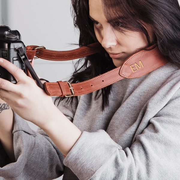 Leather camera strap with name, Personalized camera strap, Custom camera strap logo, Camera neck strap, Engraved leather camera strap