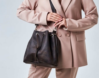 Personalized bucket bag,Leather crossbody bag women,Drawstring bucket bag,Leather shoulder bag women,Custom bucket bag,Womens leather purse