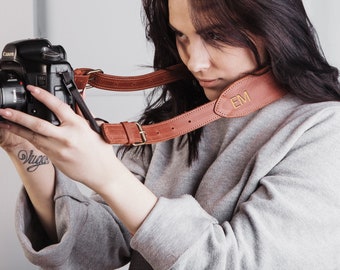 Leather camera strap with name, Personalized camera strap, Custom camera strap logo, Camera neck strap, Engraved leather camera strap