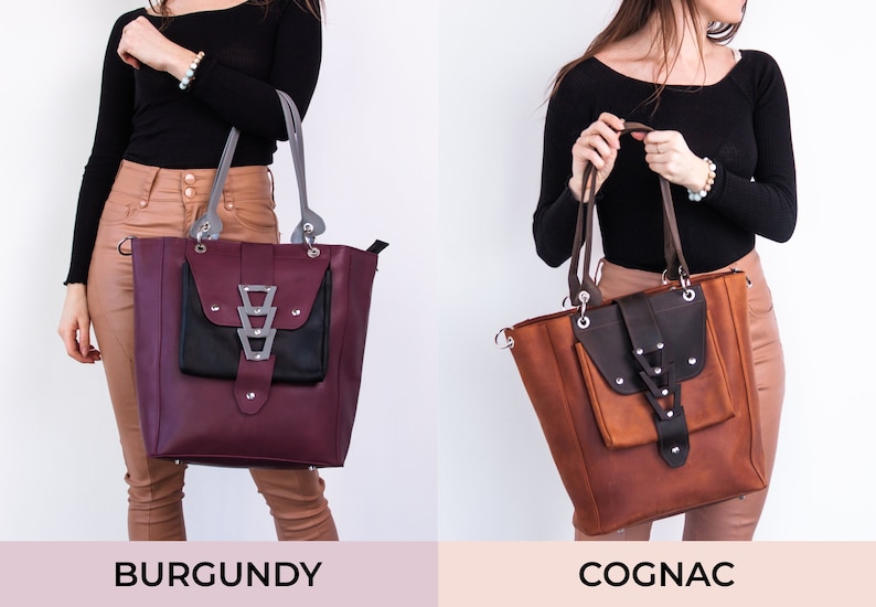 K&ouml;nnte beinhalten: Zwei Ledertaschen mit einem vorderen Fach und einem Metallschnallen-Detail. Die Tasche links ist burgunderrot und die Tasche rechts ist cognacfarben.