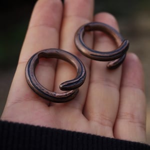Copper weights, 4 Gauge copper hoops, Stretched ears, Dangle hoops, Ear hangers, Dangle plugs, Ear weights, Copper hoops, Small hoops