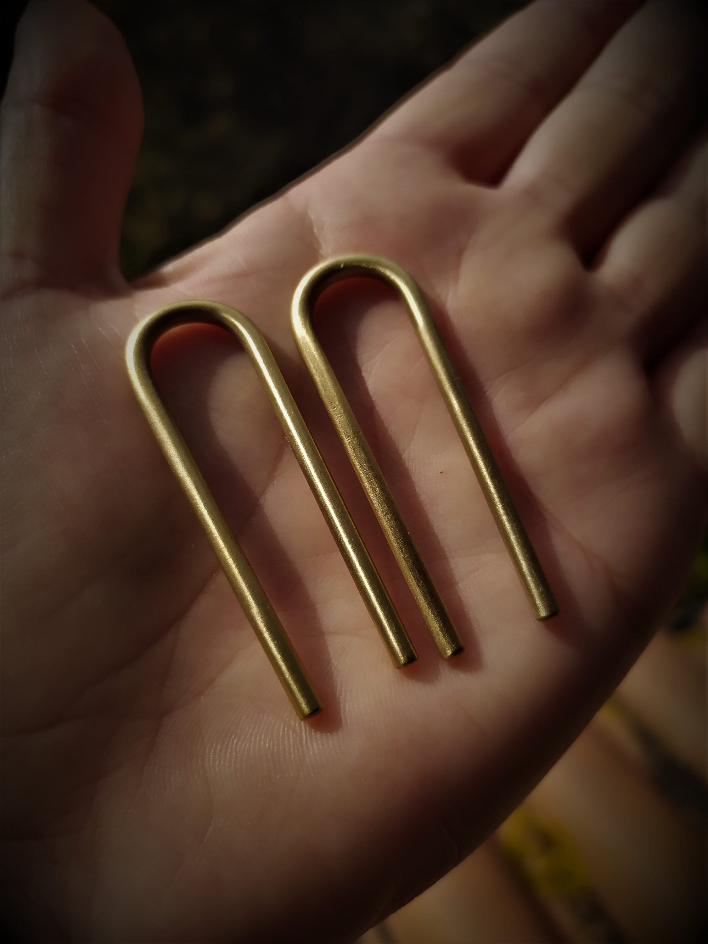 8 Gauge SIMPLE BRASS ear HANGERS - Light weights for Stretched Lobes - Gold color - Gift idea - Wearable with and without Tunnels - Unisex