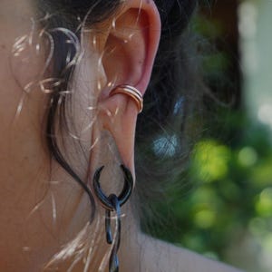 Copper ear cuff, Simple ear jewerly, Ear cuff-no holes required, Non pierced cuff, Fake piercing, Elegant ear cuff, Shiny copper cuff