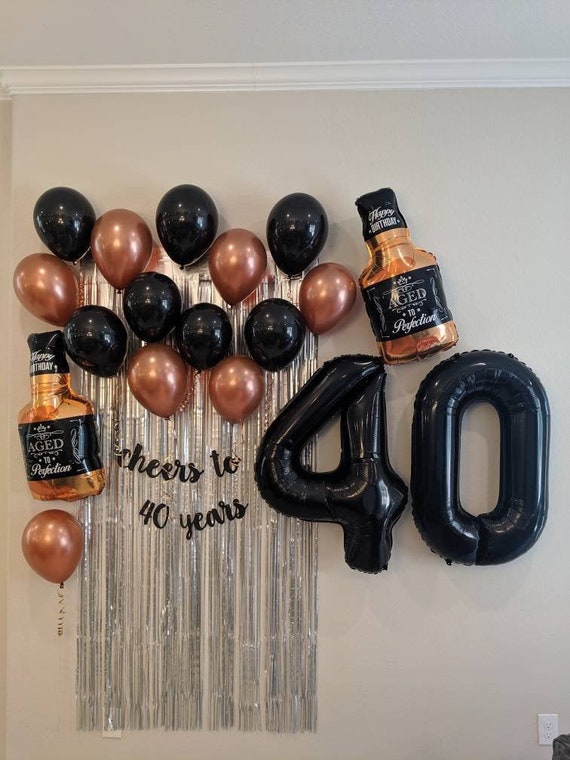Saludos a 40 años Juego de decoración de cumpleaños Globo de whisky Globos  de 40 cumpleaños Jumbo 40 Decoraciones de 40 cumpleaños 40 Negro 40 -   España