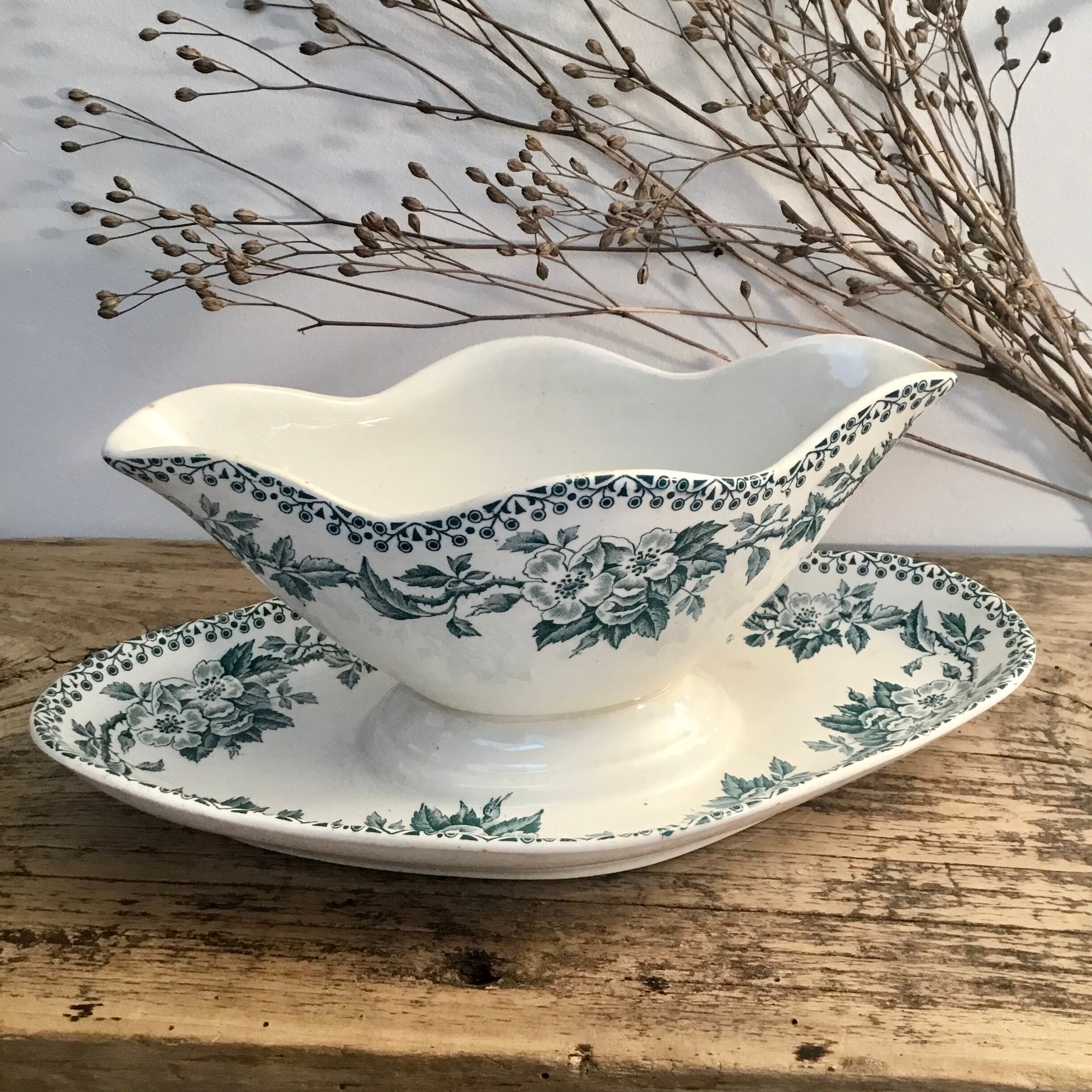 Saucière Ancienne St Amand Modèle Guadeloupe 