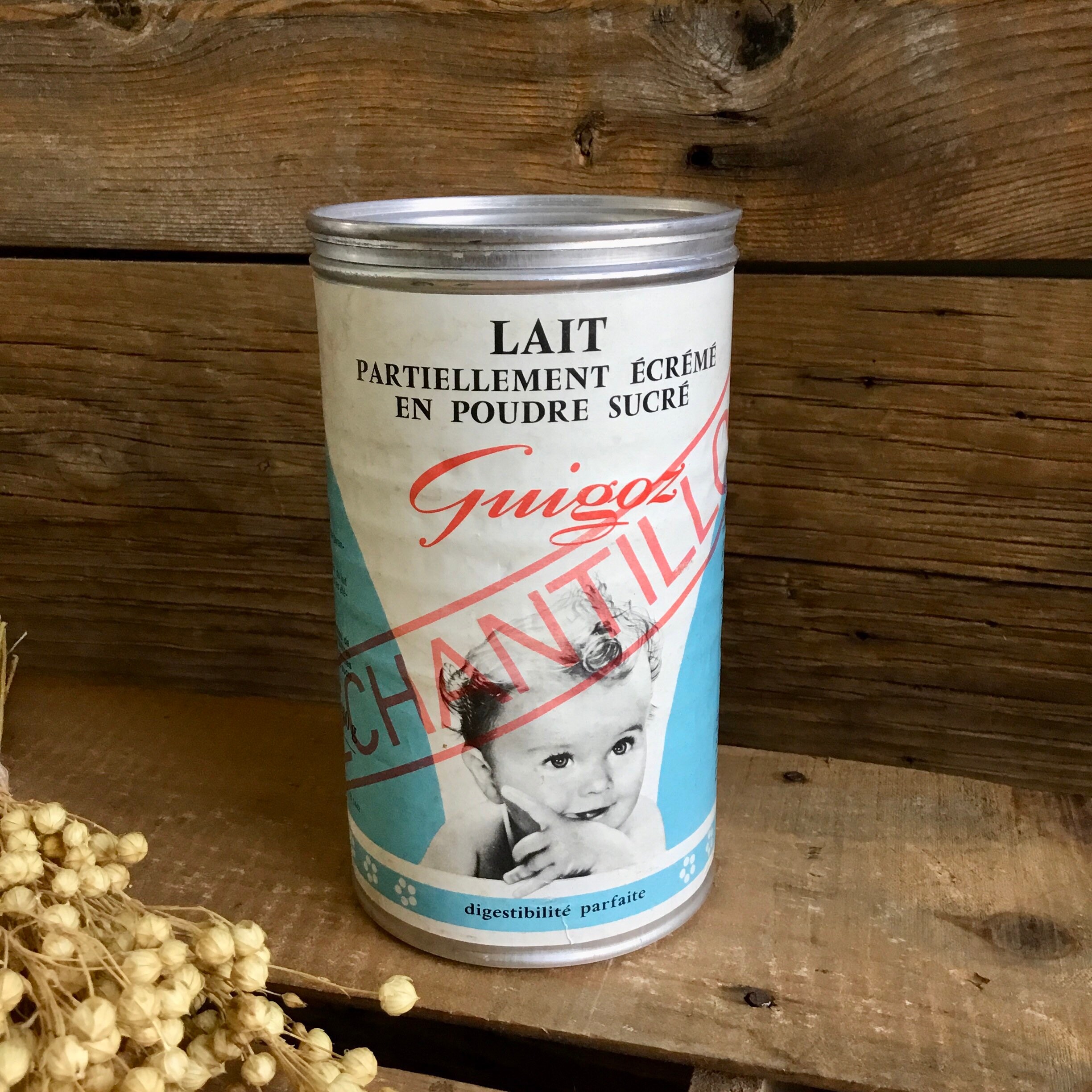 Boîte Guigoz Vintage