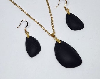 Sea Glass Jewelry Set, Sea glass Pendant, Sea Glass Necklace, Sea Glass, pendant necklace, Recycled jewelry, Black jewelry