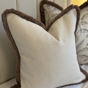 Luxury Beige Natural Herringbone High Quality Modern Handmade Cushion Cover With Taupe Fringe