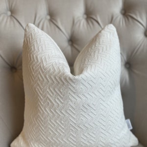 Luxury White Textured Jacquard Geometric Embossed High Quality Modern Handmade Cushion Cover Sham