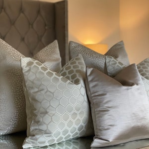 Luxury Grey Neutral High Quality Cushion Set for Bed or Sofa